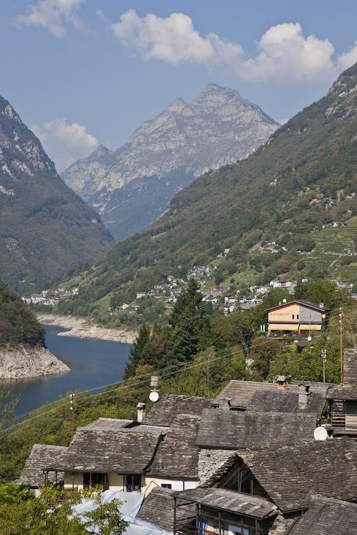Hotel Al Lago Vogorno Luaran gambar