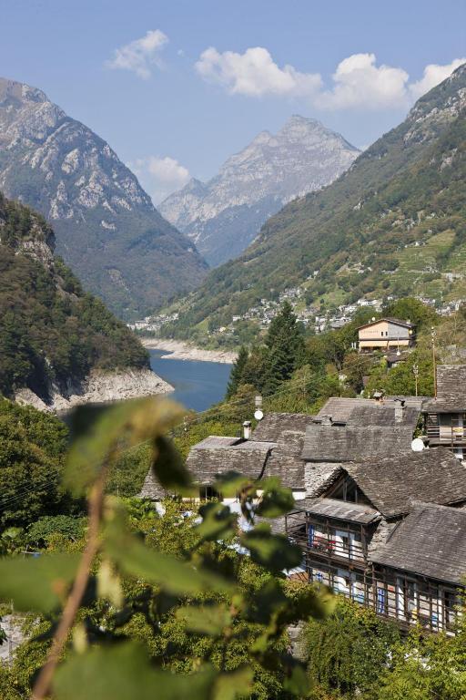 Hotel Al Lago Vogorno Luaran gambar