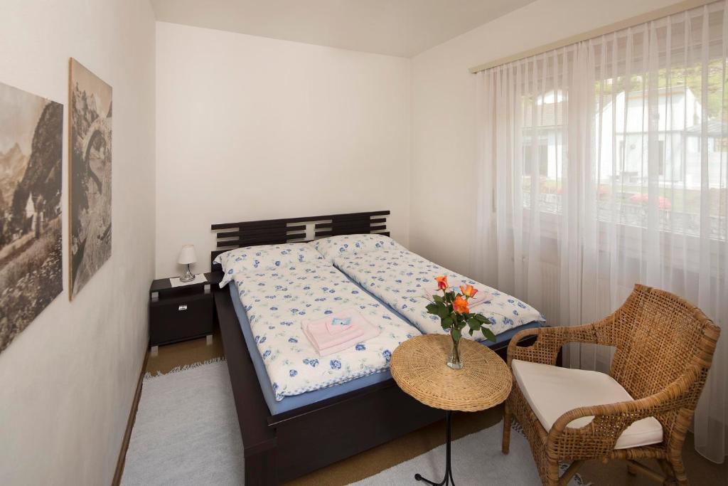 Hotel Al Lago Vogorno Bilik gambar