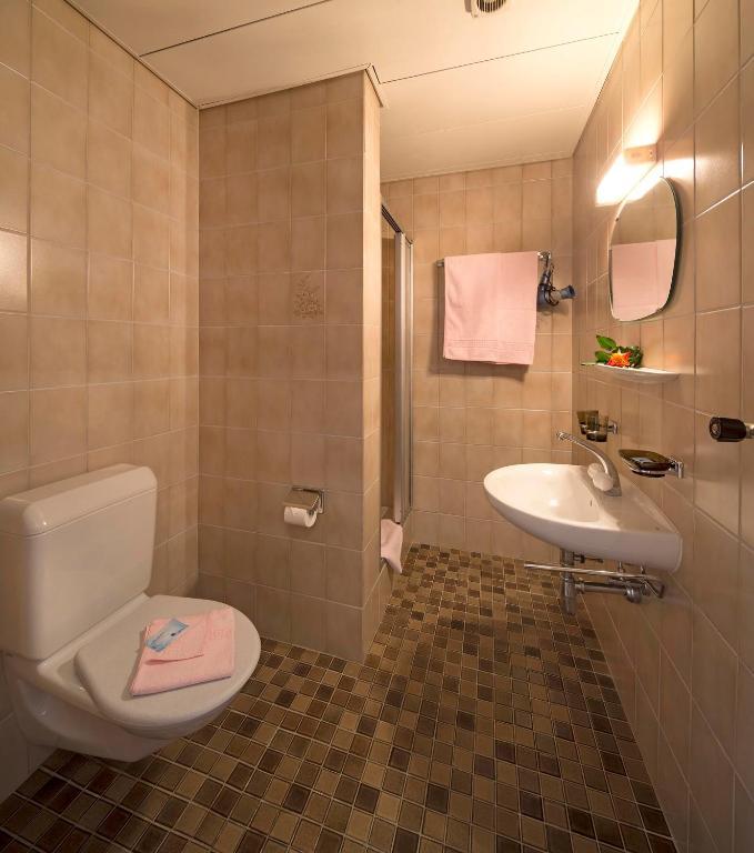 Hotel Al Lago Vogorno Bilik gambar